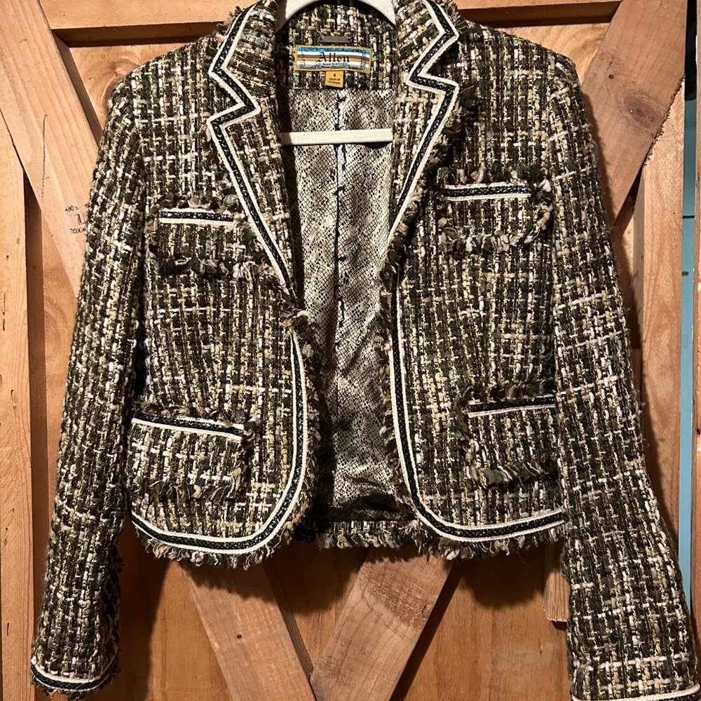 ALLEN SCHWARTZ: Women’s [Vintage] Cropped Brown & Beige Plaid Blazer